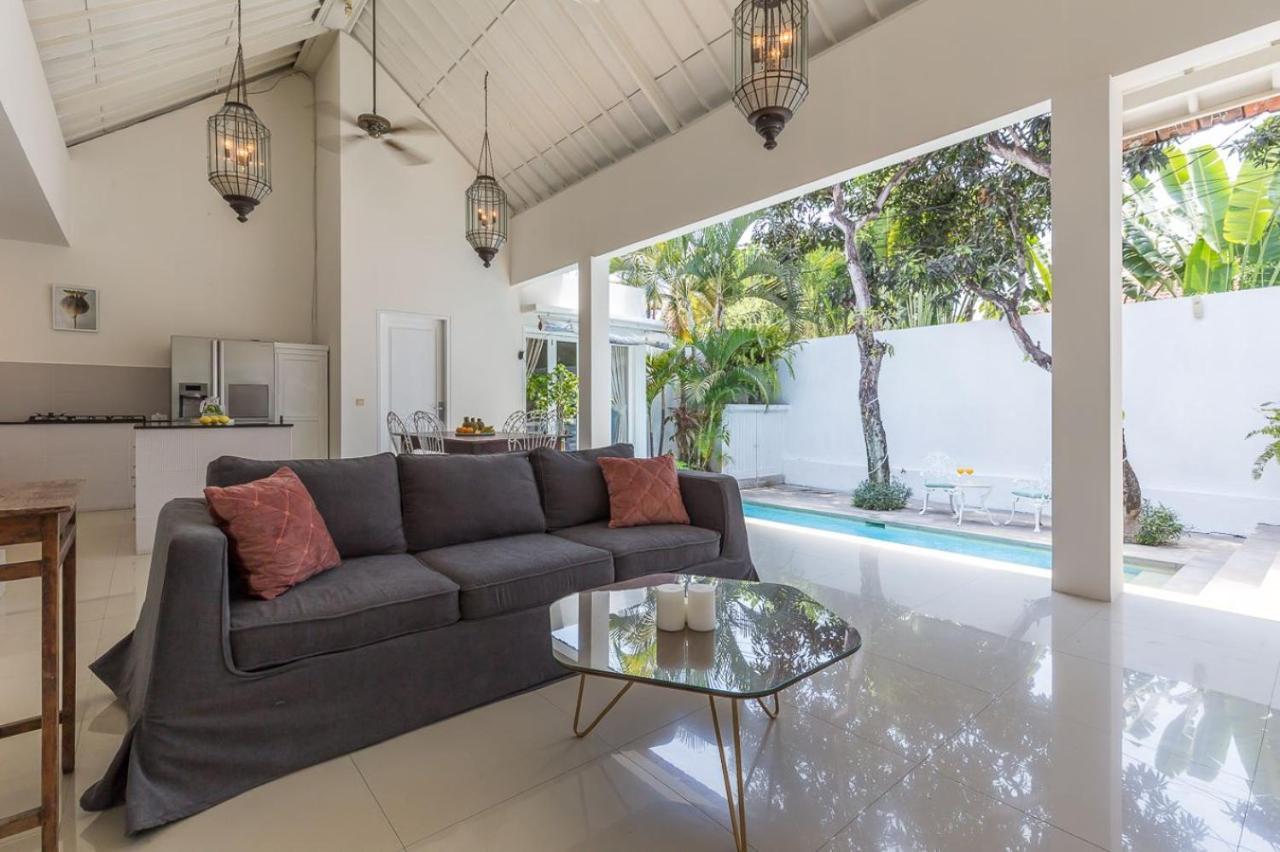 Modern 3Br Pool Villa Verone In Seminyak, Bali Canggu Exterior foto